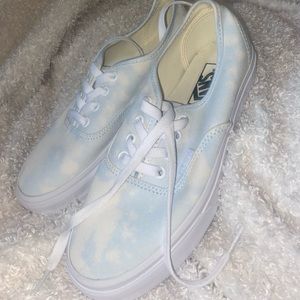 Cloud vans shoes brand new no one has ever worn them